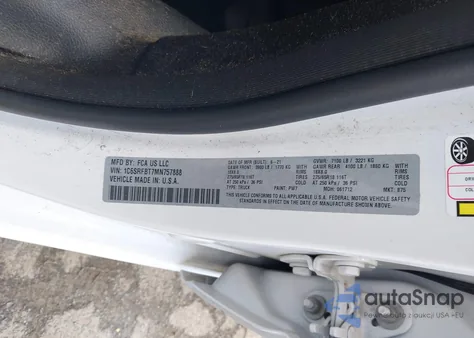 2021 Ram 1500 Big Horn 4X4 6'4 Box z USA, uszkodzony, nr VIN 1C6SRFBT7MN757888